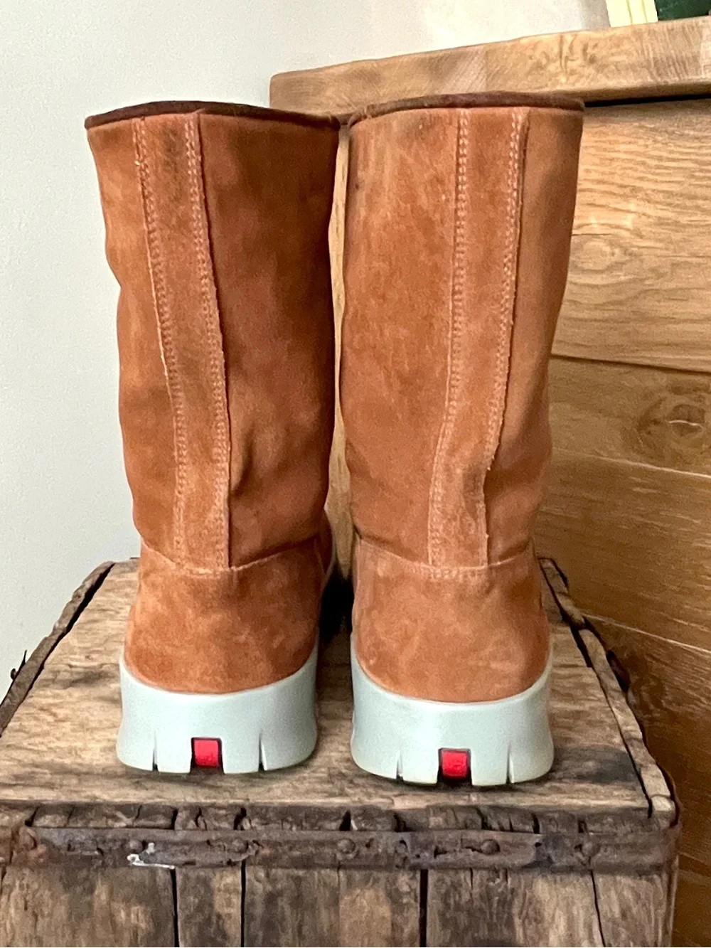 Vintage Prada Suede Shearling Winter Boots Camel Platform Size 40